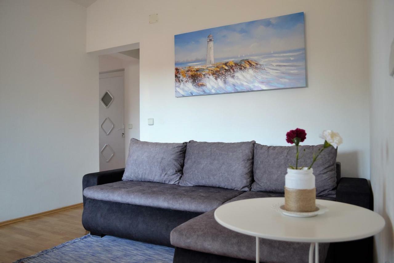Apartments Marko ポレッチ エクステリア 写真