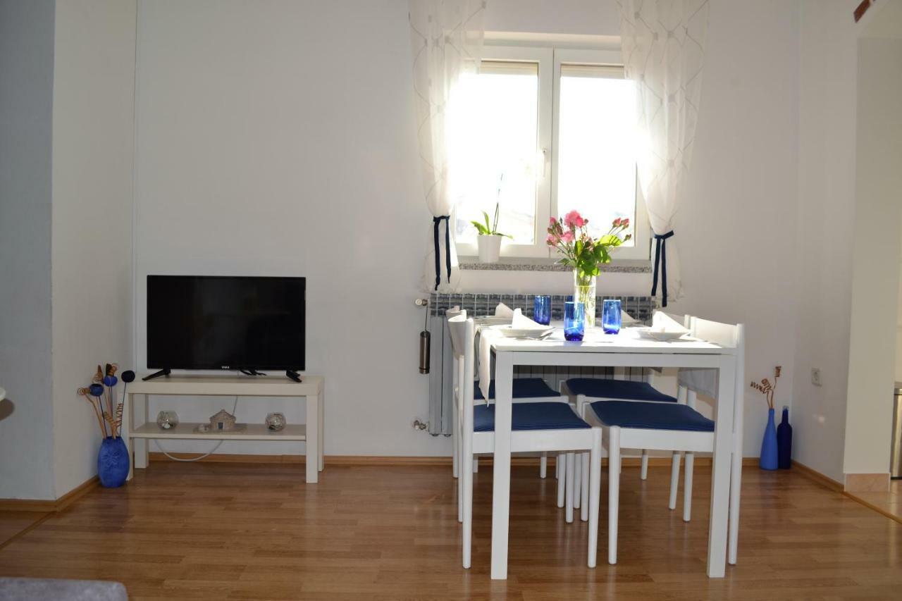 Apartments Marko ポレッチ エクステリア 写真